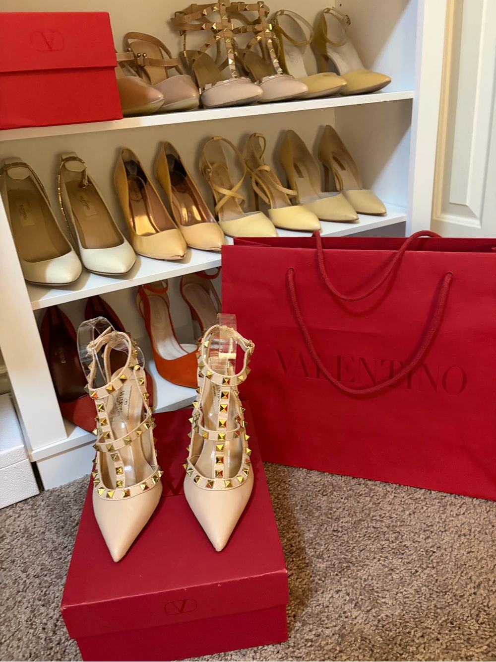 Valentino Nude Rockstud T-Strap Pointed Pumps-EUC